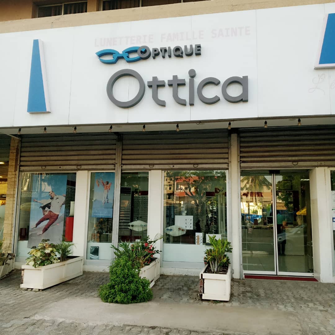 LUNETTERIE FAMILLE SAINTE OPTIQUE OTTICA
